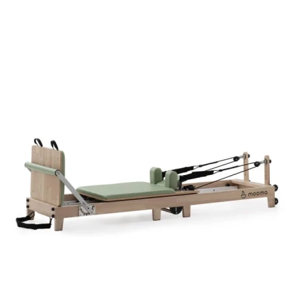 Reformer Pilates in legno salvaspazio Mooma